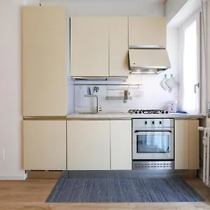 https://primopiano-biancospini.italymilanhotels.net